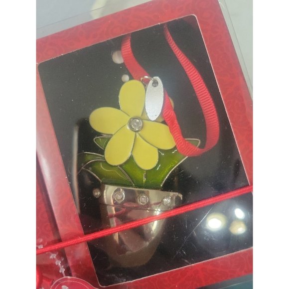 St. Nicholas Square New 3 Boxed Ornaments - Picture 6 of 6